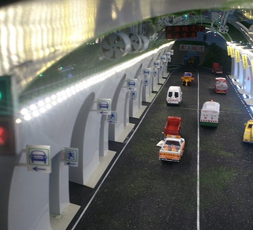平安葡萄山隧道模型